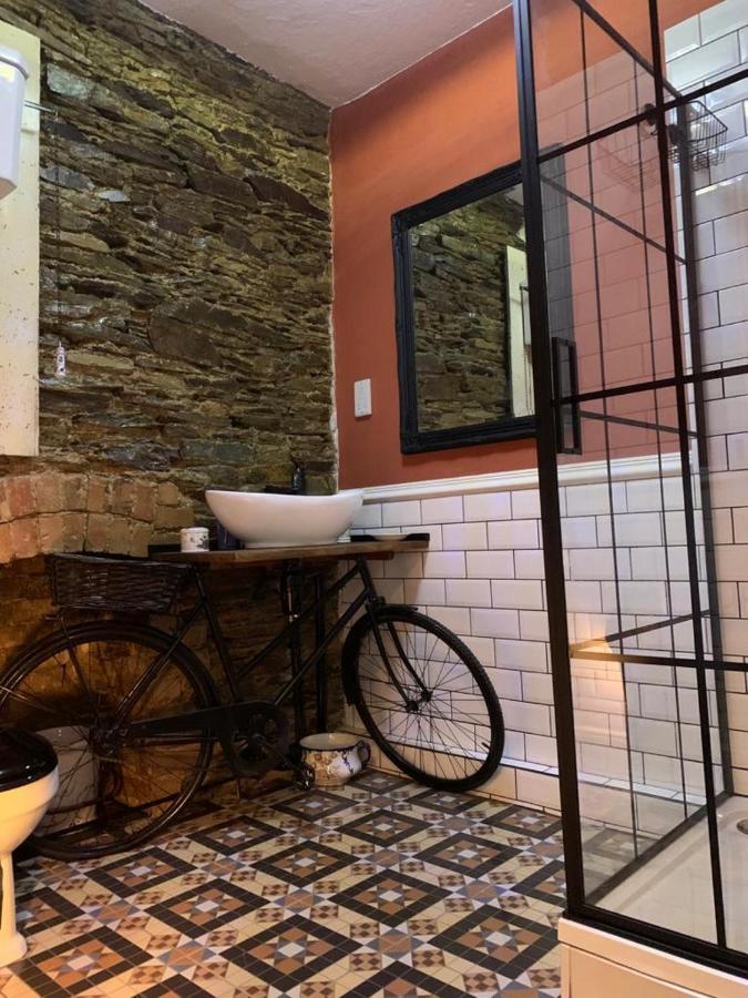 The Attic Apartment At Number 54 Ilfracombe Buitenkant foto